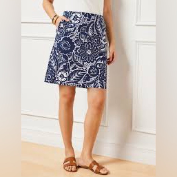 TALBOTS CANVAS A-LINE SKIRT - LEAFY TROPICAL women’s size 6 - Picture 1 of 7